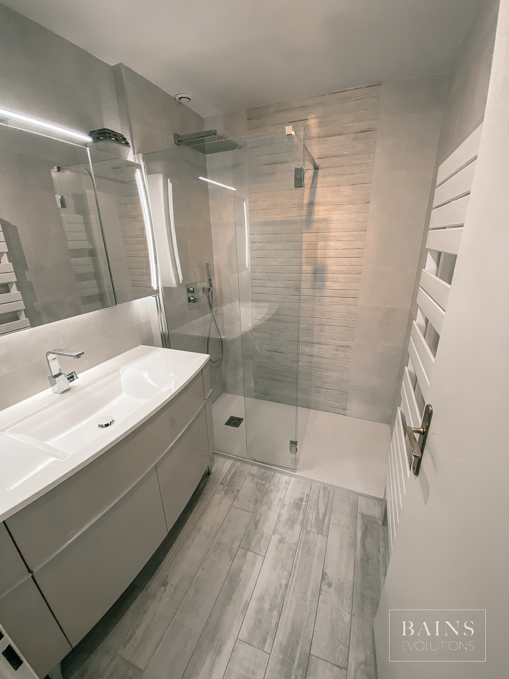 Salle d'eau 91 - Sol Bois blanchi